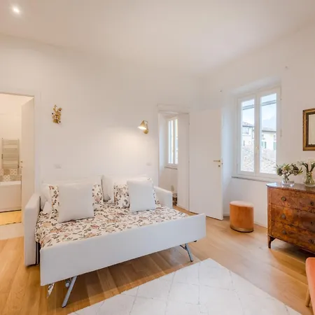 Casa Daria, Modern 4 Bedrooms 루카