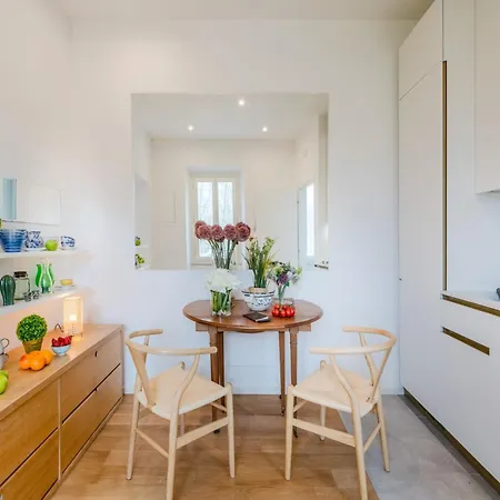 Casa Daria, Modern 4 Bedrooms 아파트 *
